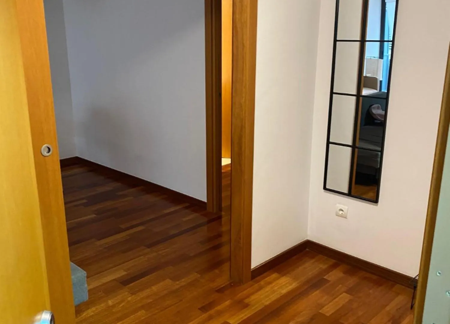 Mai&Maud Fira Apartment 略夫雷加特河畔奥斯皮塔莱特 0*,  西班牙